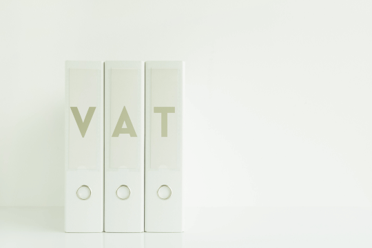 Jak wypełnić formularz VAT-R?  – krok po kroku